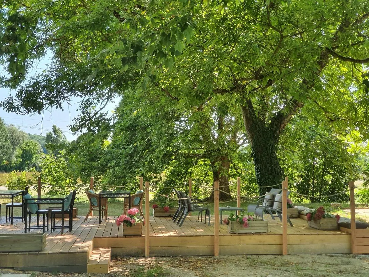 Le Moulin De Salazar 호텔 Montbarla 프랑스